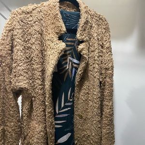 Sseko Reversible Sherpa Jacket, Size 2